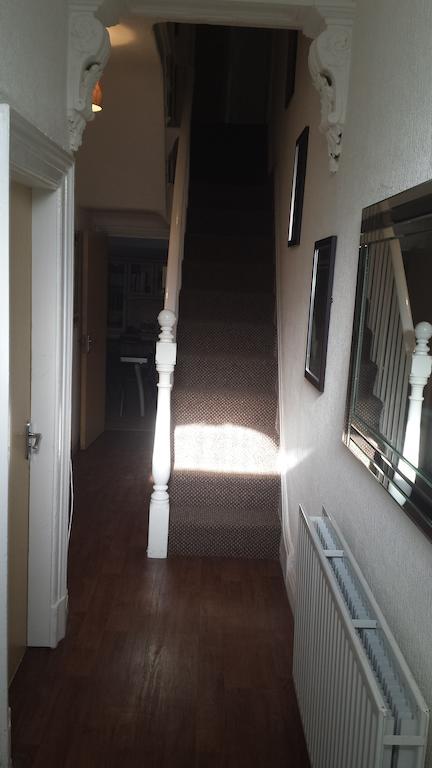 The Kingscliffe Guesthouse Μάντσεστερ Εξωτερικό φωτογραφία